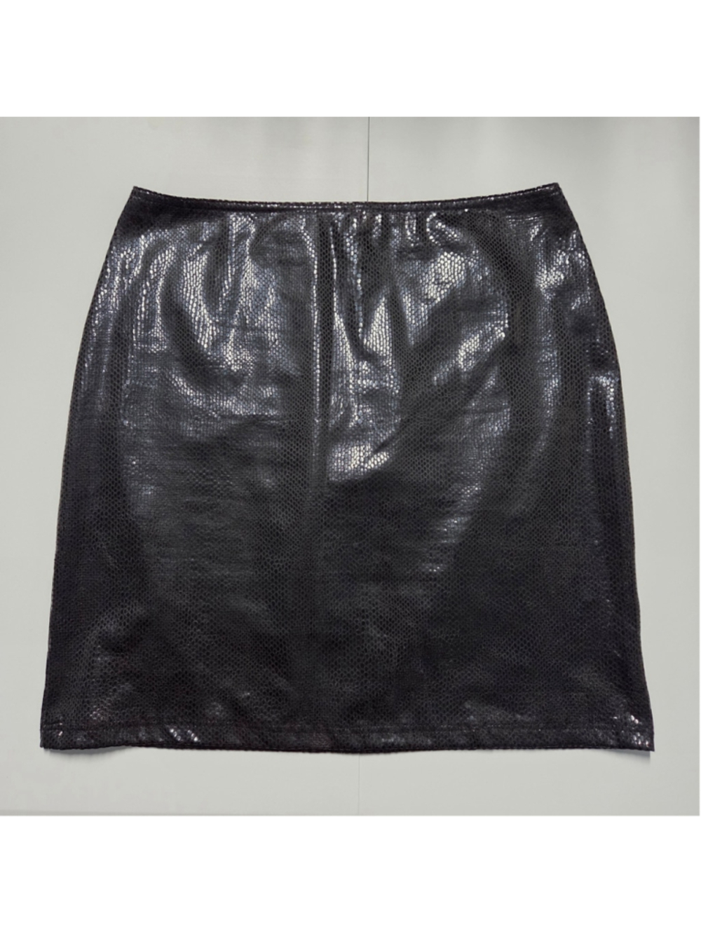 Muse Shimmering Black Pencil Skirt Size 4